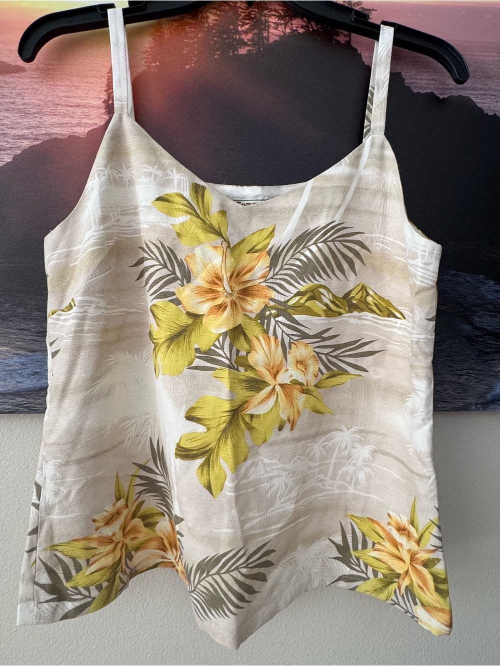 Tommy Bahama Cream Floral Silk Camisole with Yellow-Green Blooms/ S/4-6